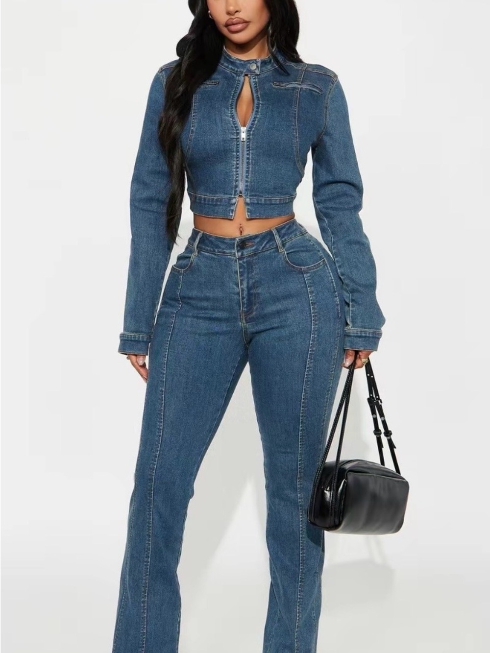 Cropped Dark Blue Jacket w/High-Rise Women’s Jeans